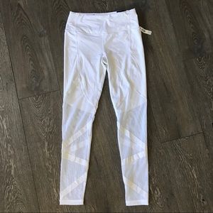 🚫SOLD🚫 NWT VS YOGA LEGGINGS PANTS